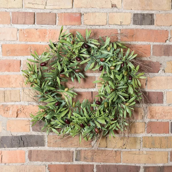24" Polyester/Silk Wreath