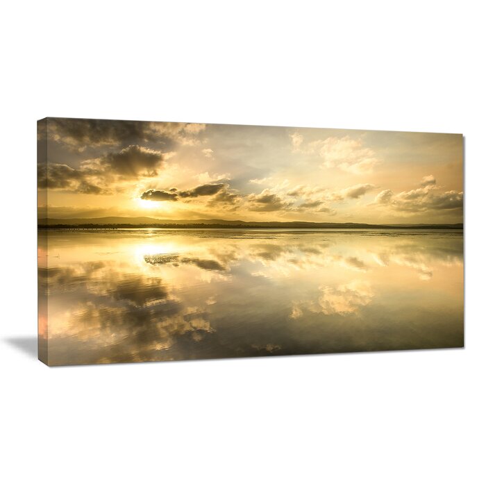 'Amazing Foreshore Reserve Reflection' - Wrapped Canvas LX5528