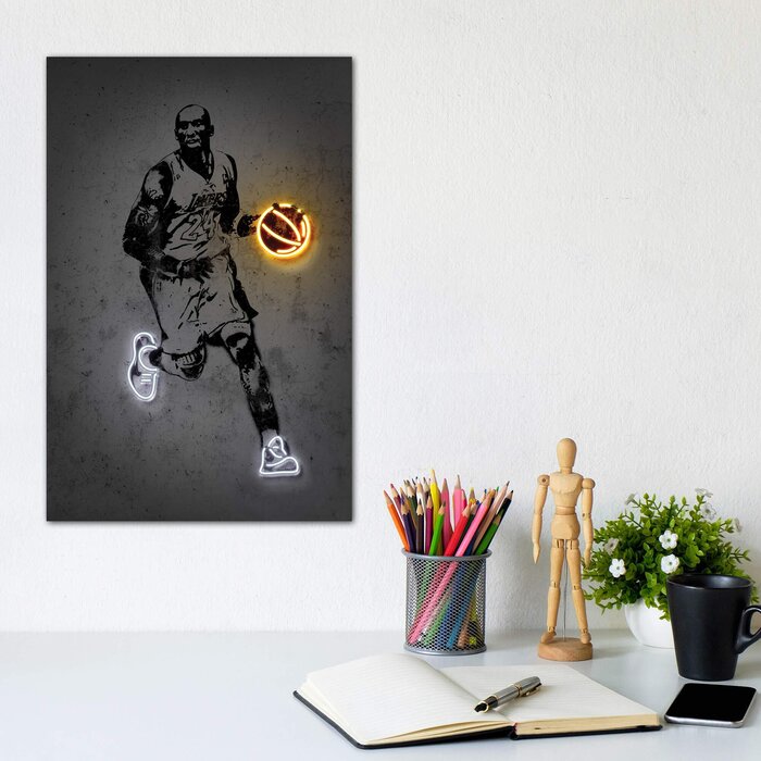 'Kobe' by Octavian Mielu - Graphic Art Print LX5566