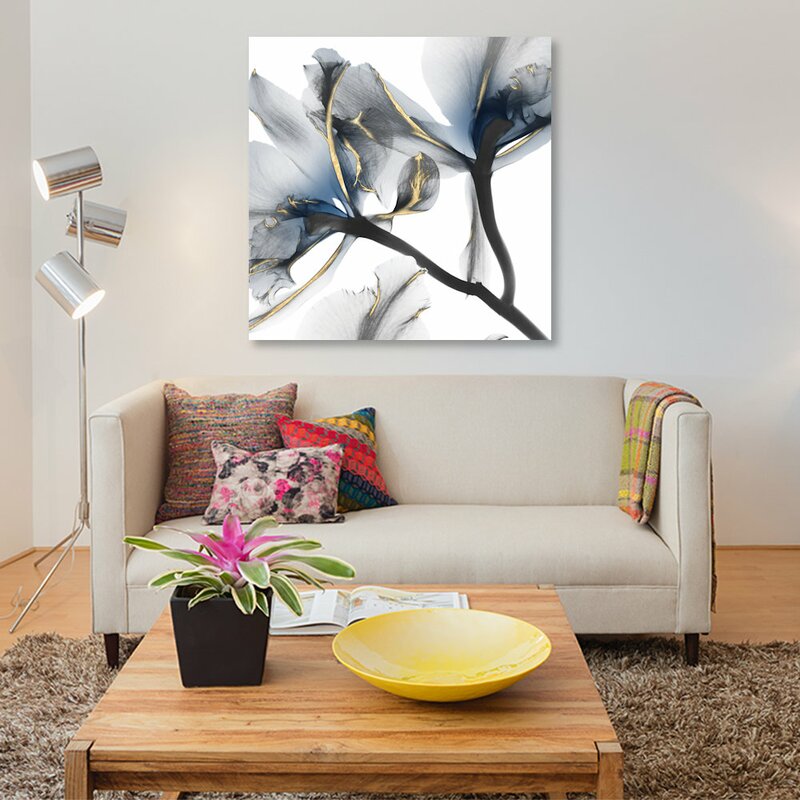 'Luster Cyclamen II' Graphic Art Print on Canvas CL741