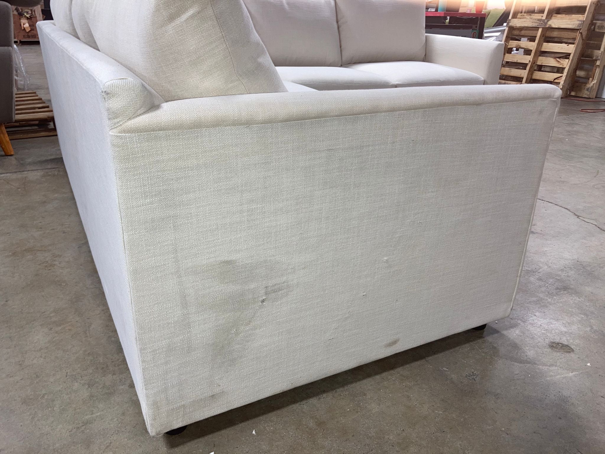 Klaussner Atlanta 95" Wide Corner Sectional (2 Boxes)