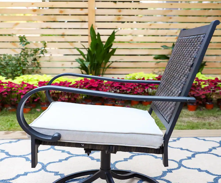 Black Rattan Metal Patio Outdoor Dining Swivel Chair with Beige Cushion (2-Pack)