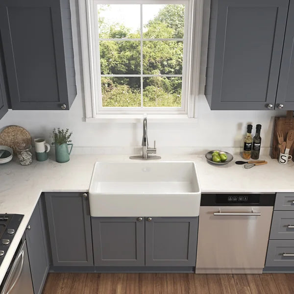 30" L x 18"W Farmhouse Kitchen Sink with Sink Grid and Basket Strainer