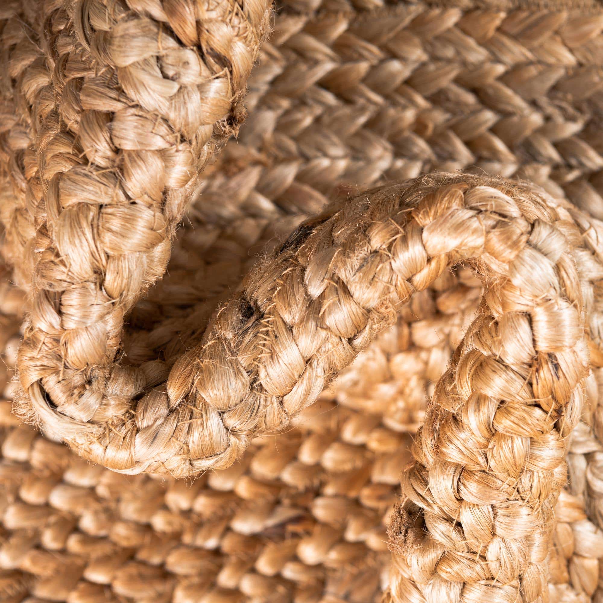 4' x 4' Braided Jute Round Rug
