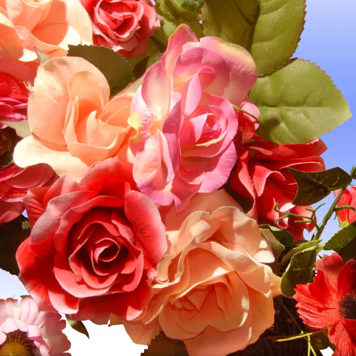 32" Mixed Rose Wreath