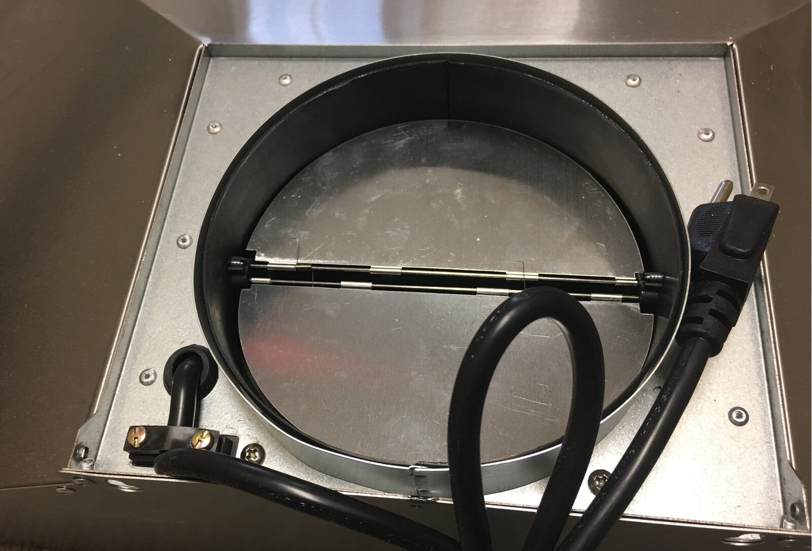 34.45" Series 400 CFM  Convertible Wall Mount Range Hood in Stainless Steel  K7003