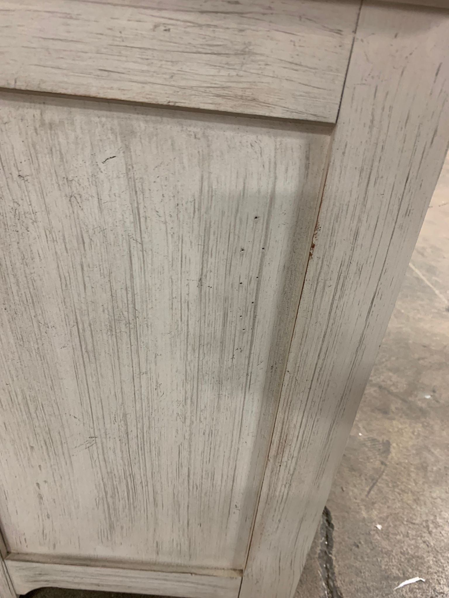 Ayden 30'' Tall 3 - Drawer Solid Wood Nightstand in Antique White/Chestnut