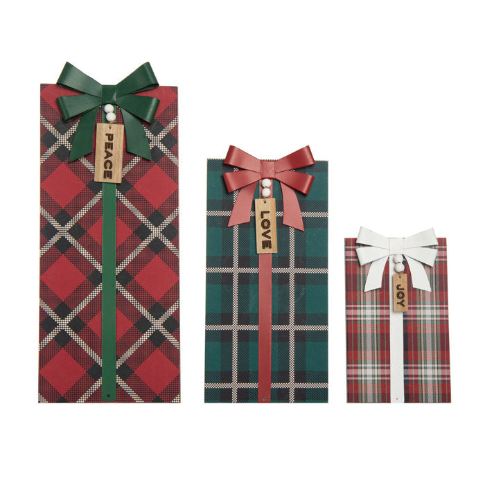 3 Piece Easel-Back Plaid Present Set