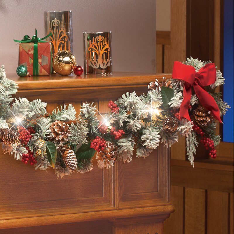 5.8' Frosted Garland
