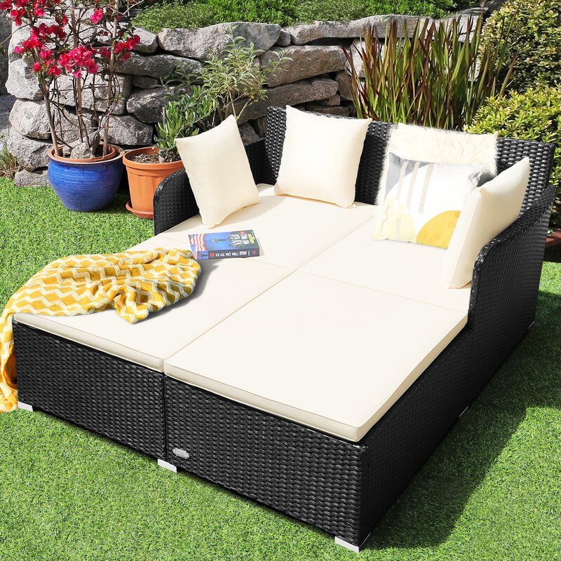 52'' Wide Outdoor Wicker Patio Daybed with Cushions MG650