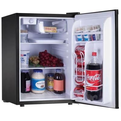 2.6 cu. ft. Mini Fridge in Black ENERGY STAR CL551