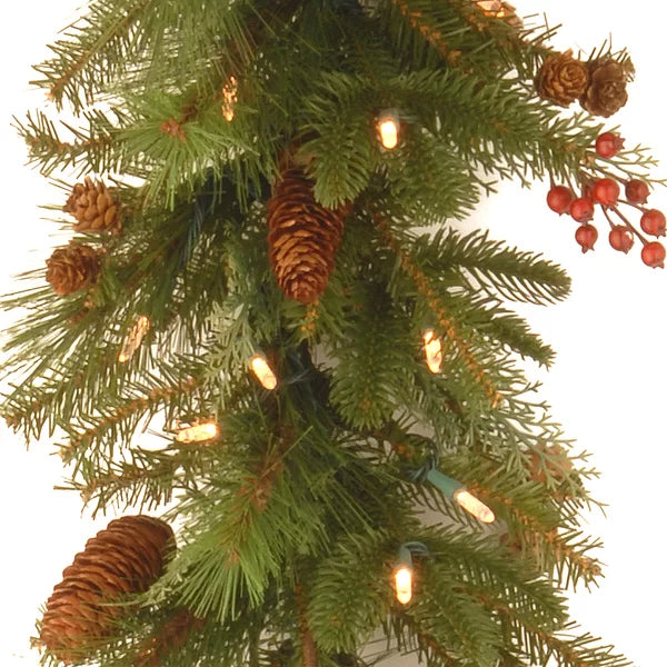 6' Pre-Lit Garland