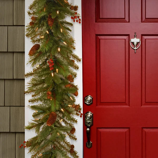 6' Pre-Lit Garland