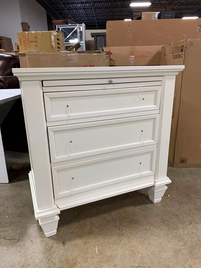 White Brodhead 3 - Drawer Nightstand