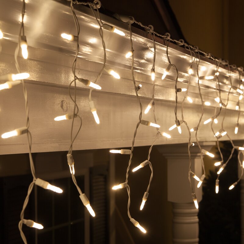 70 Light LED Icicle Light B84-VS269