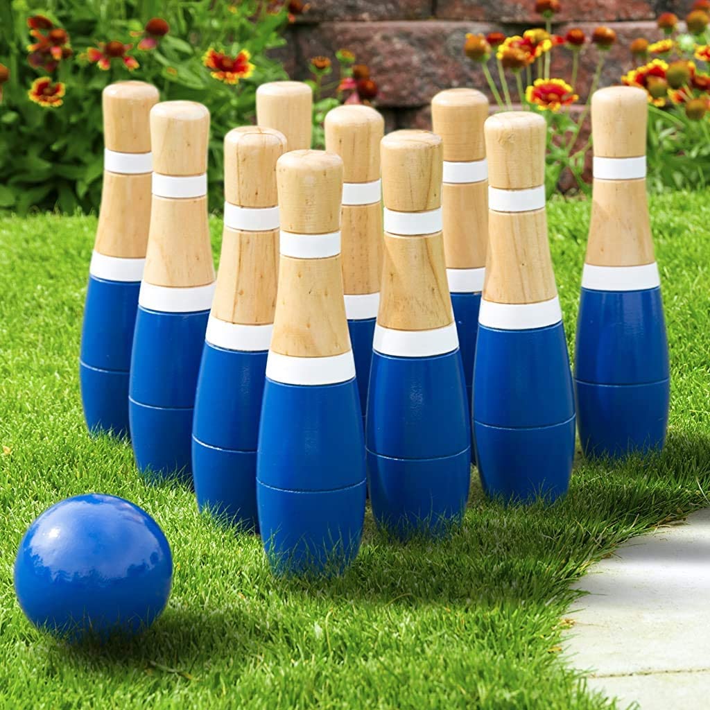 Backyard Lawn Bowling Game – Indoor and Outdoor Family Fun for Kids and Adults – 10 Wooden Pins, 2 Balls, and Mesh Carrying Bag by Hey! Play! (8-Inch) TTR587
