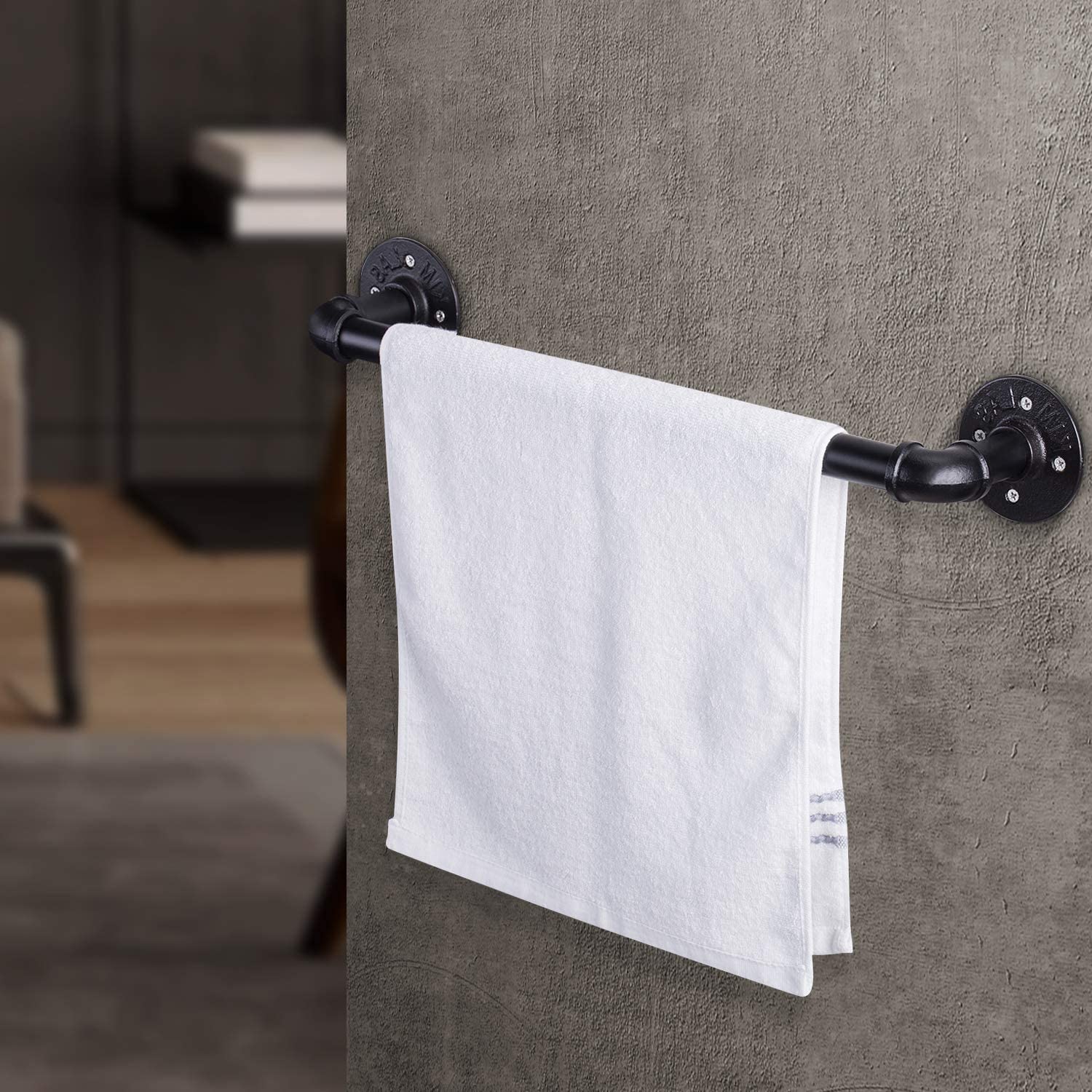 Bayer 18" Towel Bar, Black (#K5039)