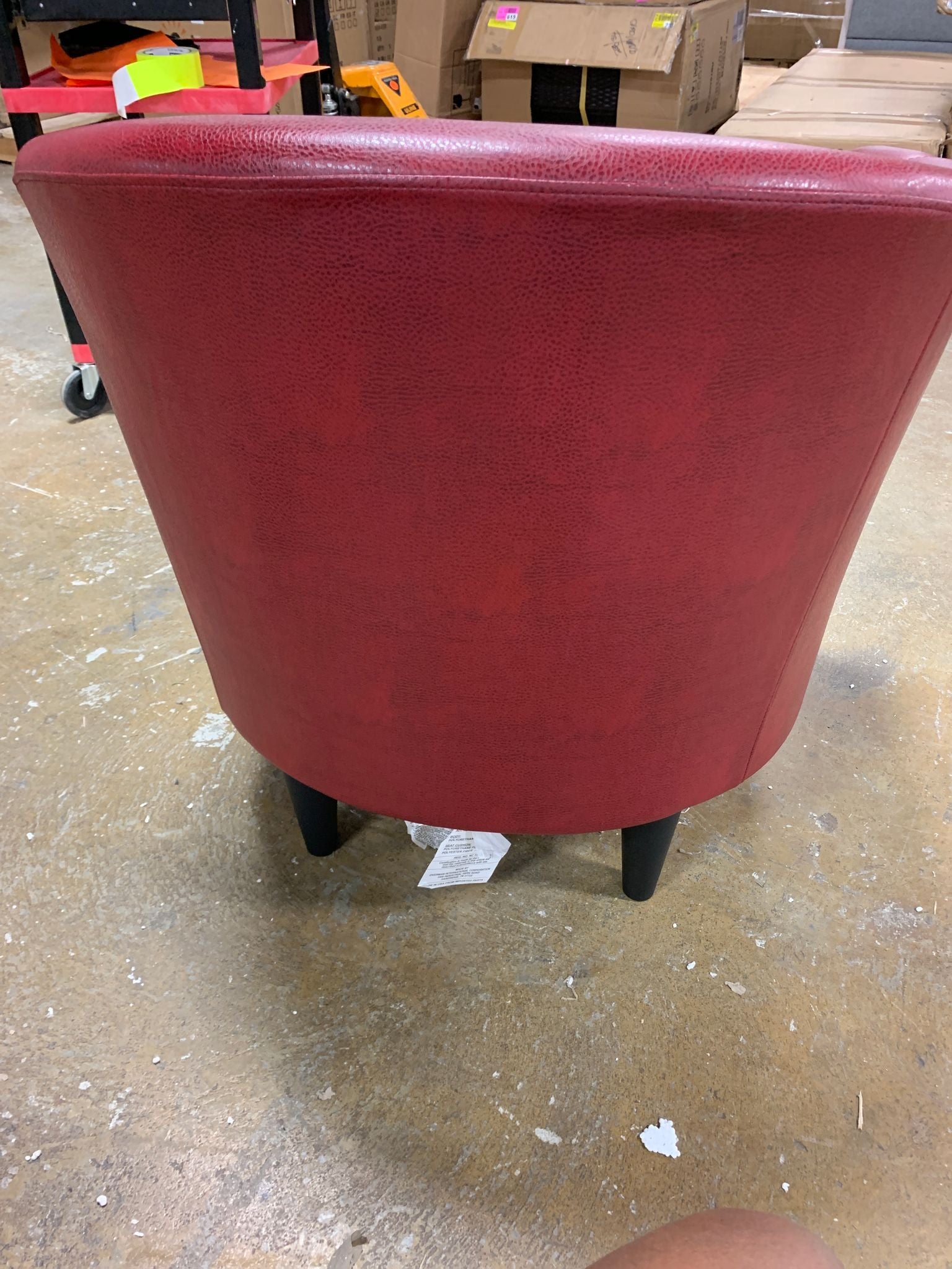 31.5'' Wide Barrel Chair pt1095