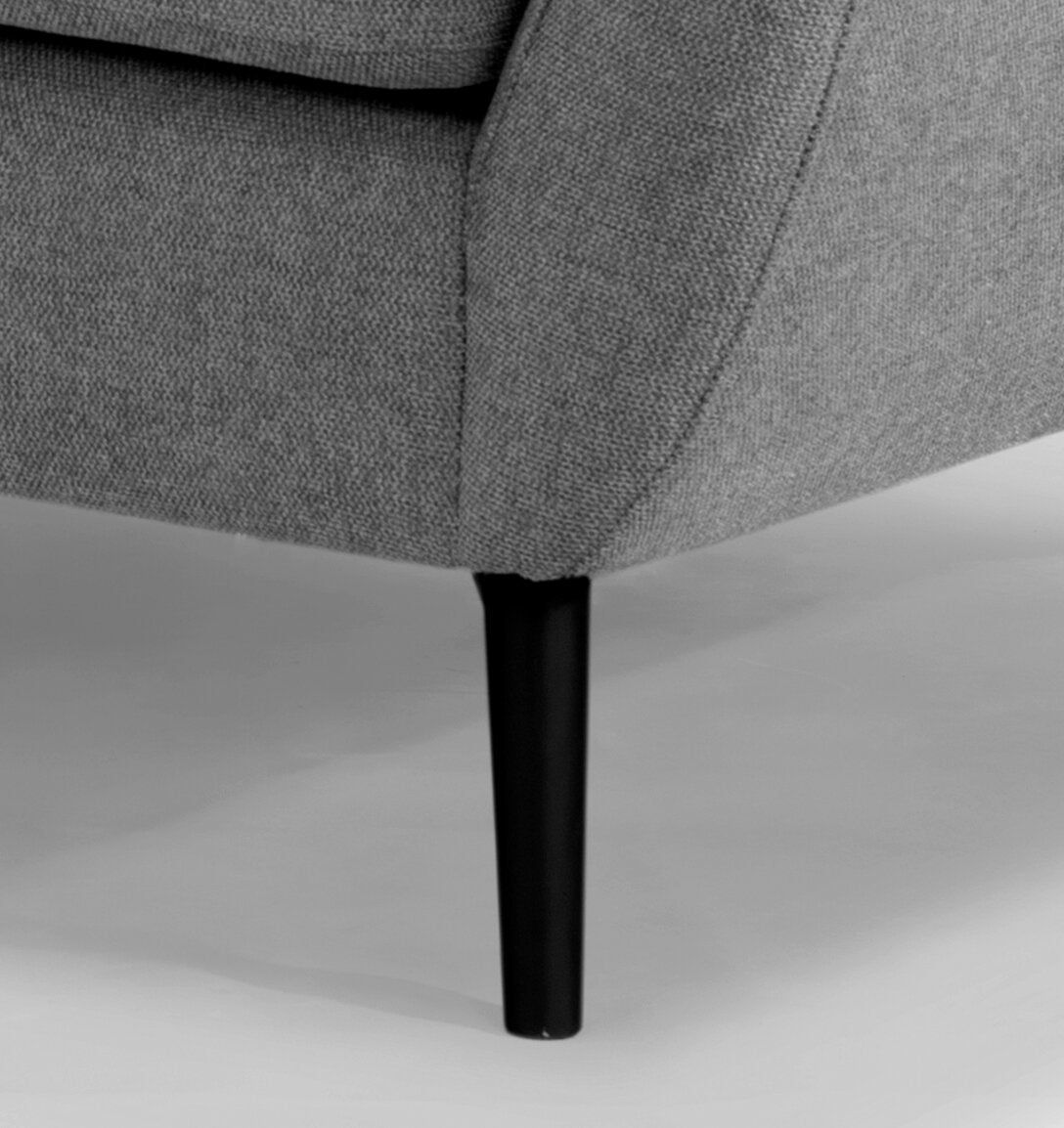91" Wide Reversible Sofa & Chaise CL207