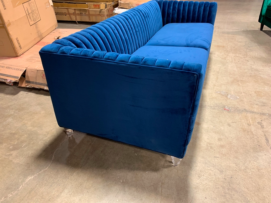 AVIATOR BLUE  VELVET SOFA
