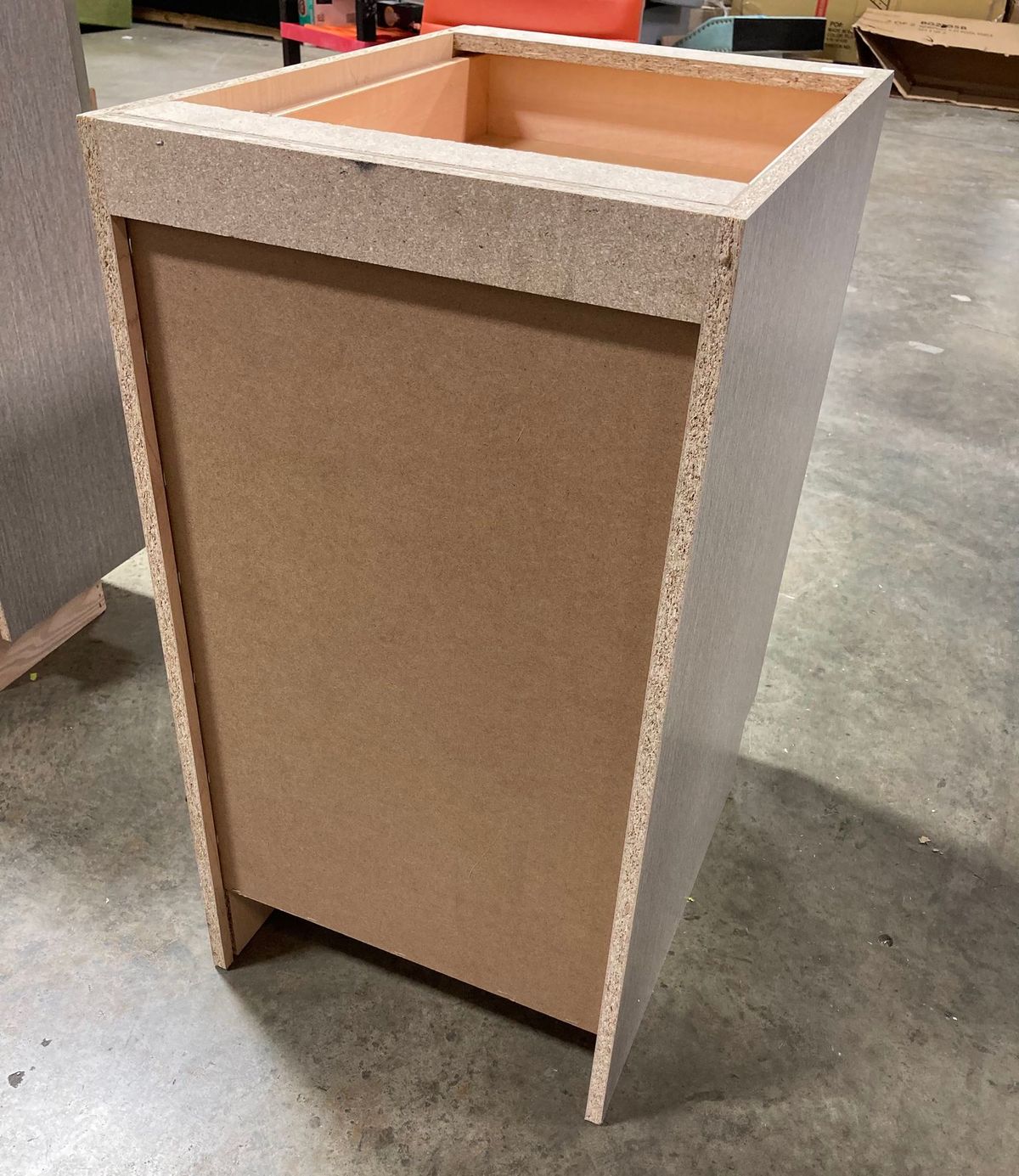 Base Cabinet With Soft-close Drawers/Trays K8227