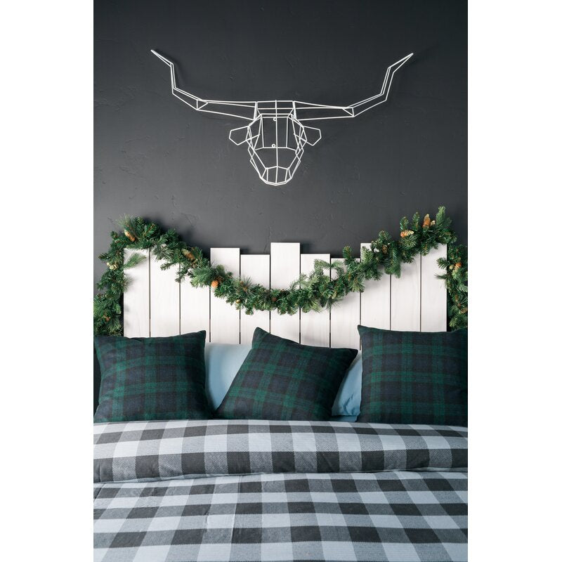 9' Pre-Lit Garland with 100 Clear/White Lights