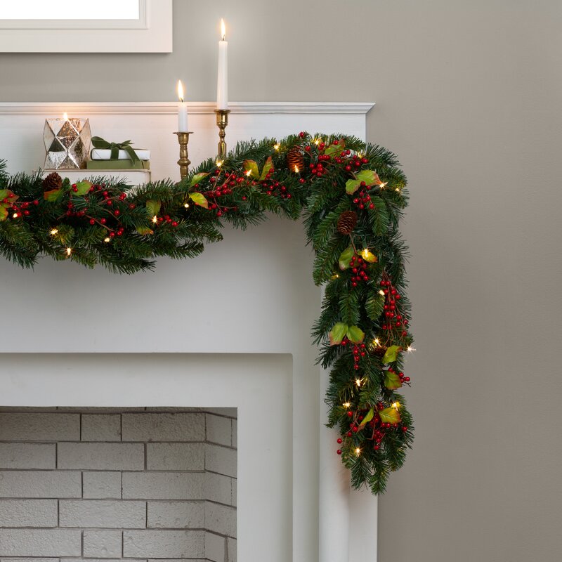 9' Pre-Lit Garland with 50 White Lights