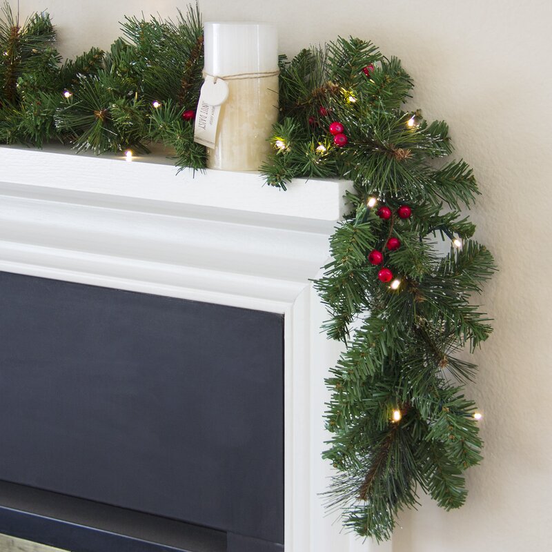 9' Pre-Lit Garland with 50 Lights KB133