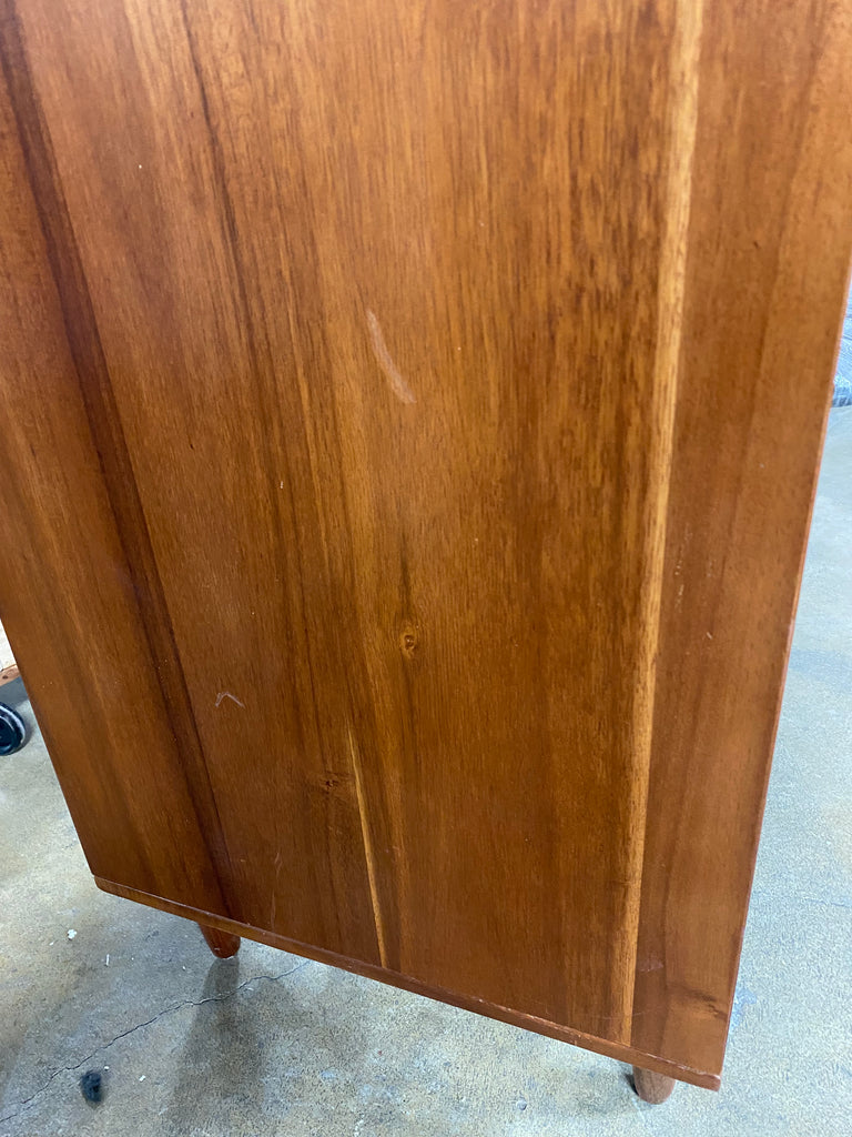 Touraco Dresser White Brown Salvage & Co Indy Touraco Dresser White Brown Salvage & Co Indy