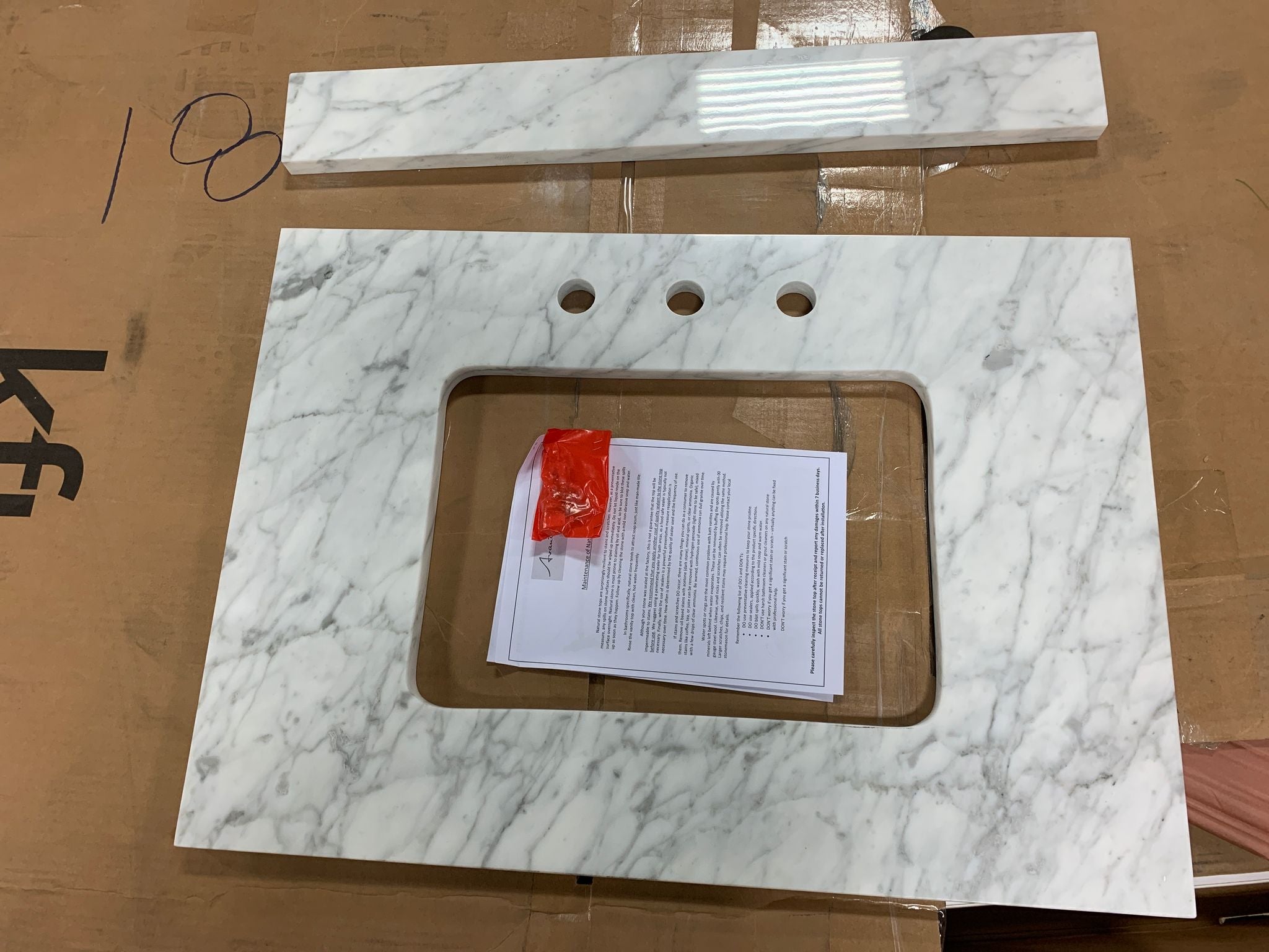 31 in. Carrera White Stone Vanity Top (Rectangular Sink) pt1238