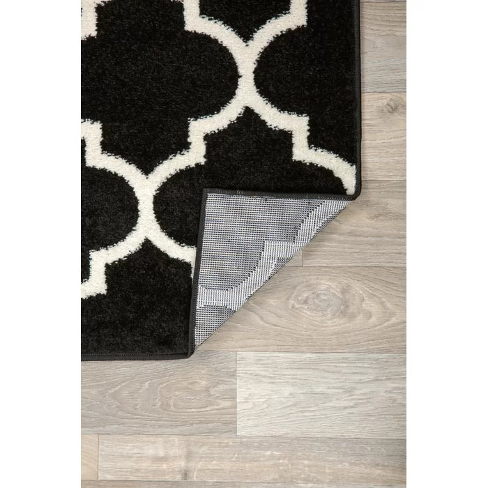Abdul-Rafay Geometric Area Rug in Black, Rectangle 3'3" x 5'