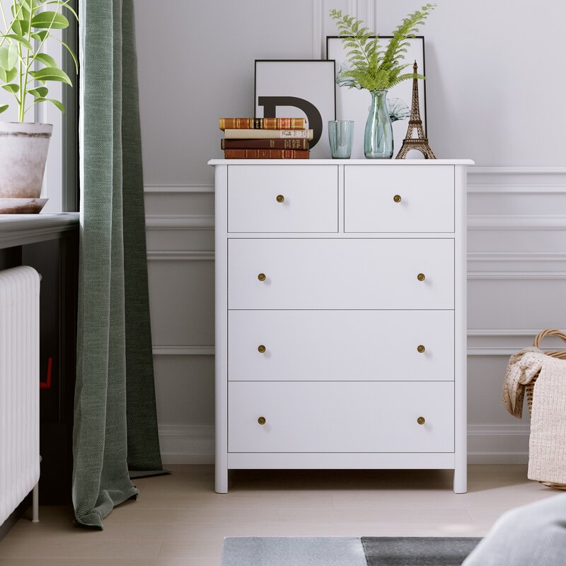 Avenger 5 Drawer 29'' W Chest