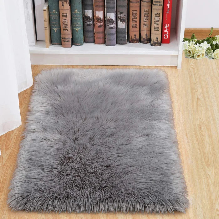 Avitaz Handmade Shag Faux Sheepskin Area Rug in Gray, Rectangle 2’ x 3’