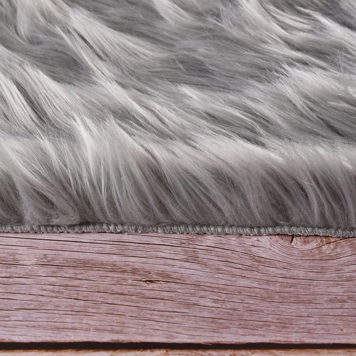 Avitaz Handmade Shag Faux Sheepskin Area Rug in Gray, Rectangle 2’ x 3’