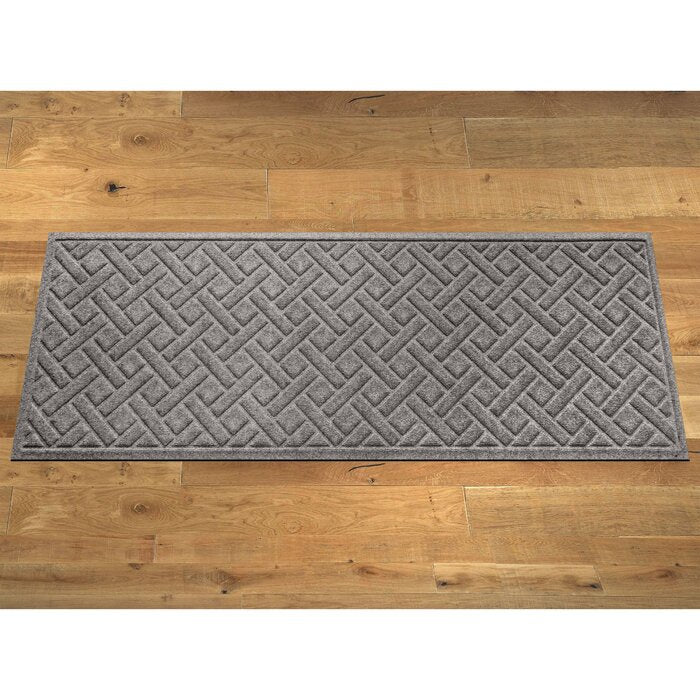 0.25" H x 60" W x 22" D Medium Gray Bailee Waterhog Lattice Outdoor Doormat