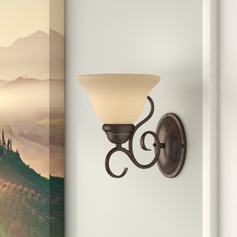 Baptista Armed Sconce