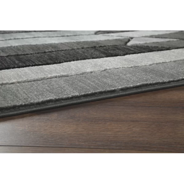 Barclay Geometric Area Rug in Black/Gray rectangle 7'6"x9'6"