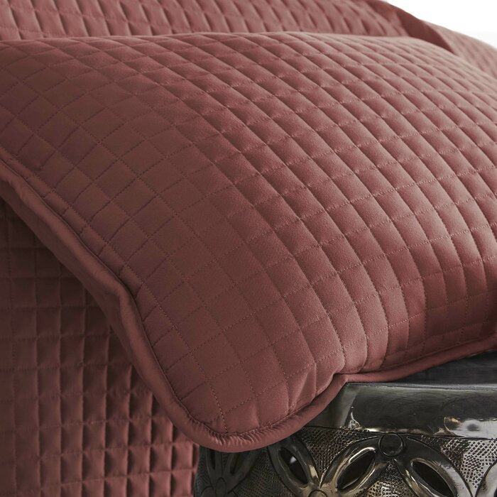 Barron Sateen Quilt Set, King/Cal. King Quilt + 2 King Shams