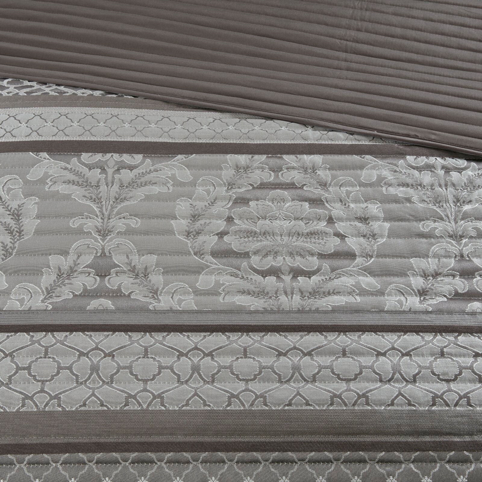 Bartle Floral 7 Piece Comforter Set SC306