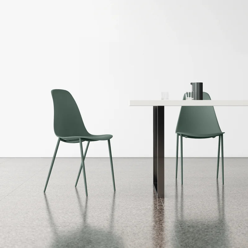Beatty Plastic Dining Chair (Set of 2)