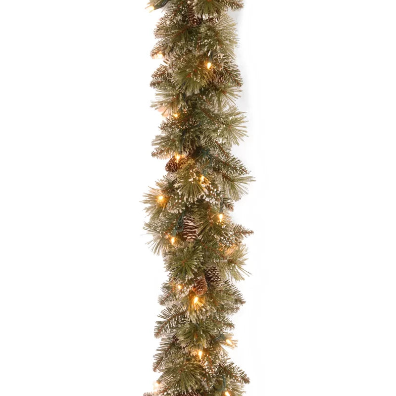 Benjamim 9' Pre-Lit Garland with 50 Clear/White Lights