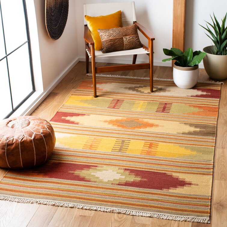 6' x 9' Bennett Southwestern Handmade Flatweave Wool Area Rug in Red / Multi