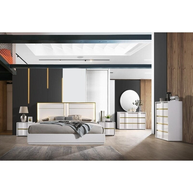 Best Master Furniture White with Gold Trimming 5 Drawer Chest