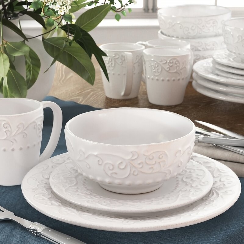 Bianca Scroll 16 Piece Dinnerware Set, Service for 4