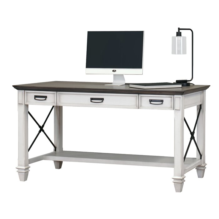 Biarni Desk