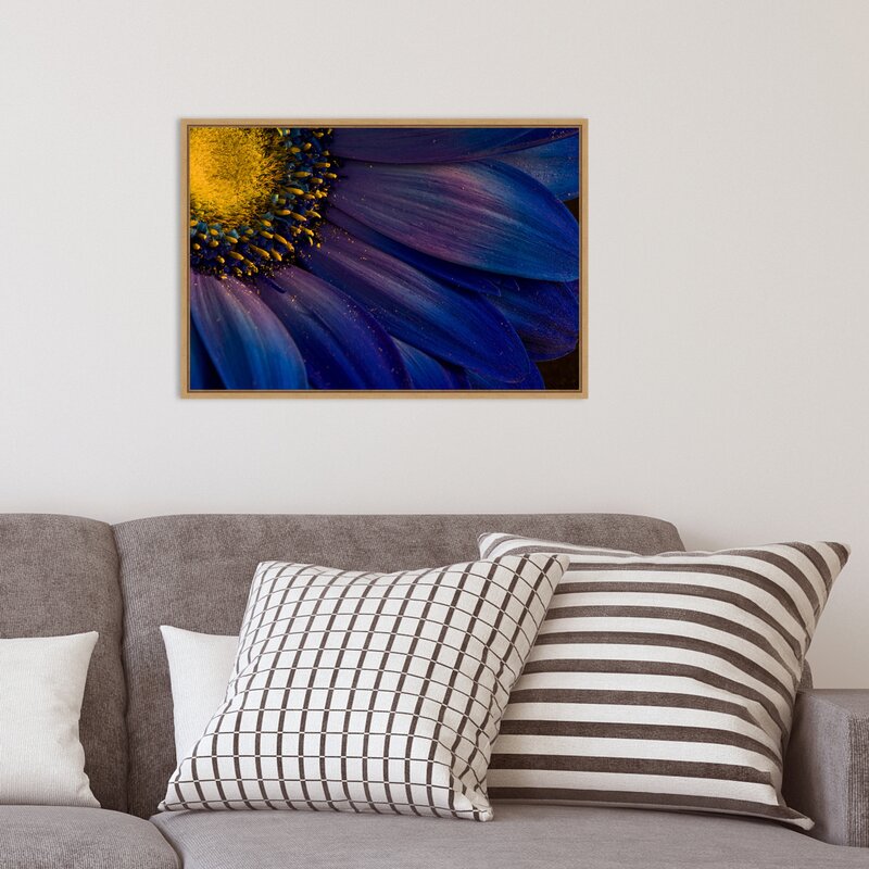 Blue Rays by Porsteinn H. Ingibergsson - Print on Canvas pc352