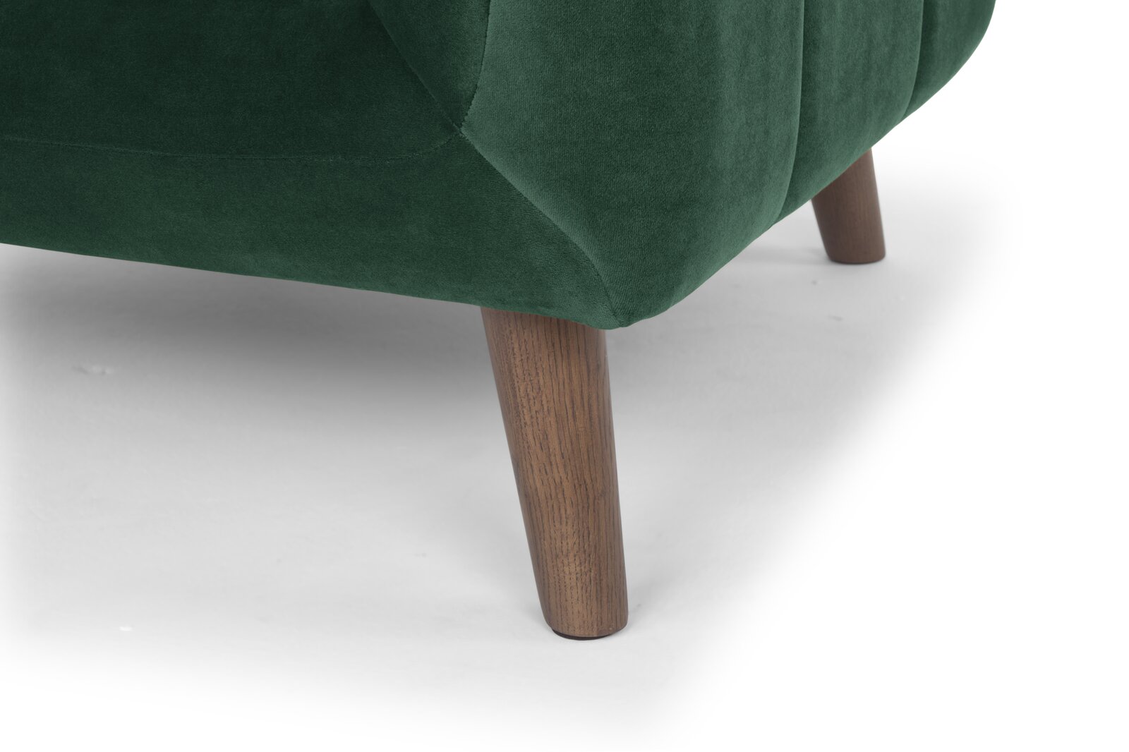 Boevange-sur-Attert 34'' Wide Armchair CL288