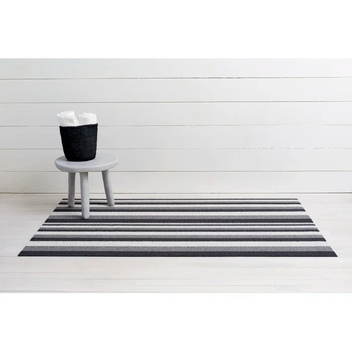 Bounce Shag Non-Slip Outdoor Door Mat, 18" W x 28" L