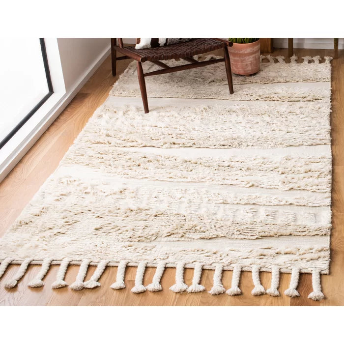 Bouscat Abstract Handmade Flatweave Wool Area Rug in Beige/Ivory Rectangle
