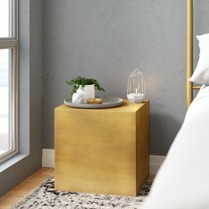 Bowdin End Table LX4485